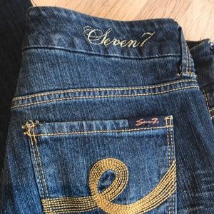 Seven7 bootcut jeans, size 4.